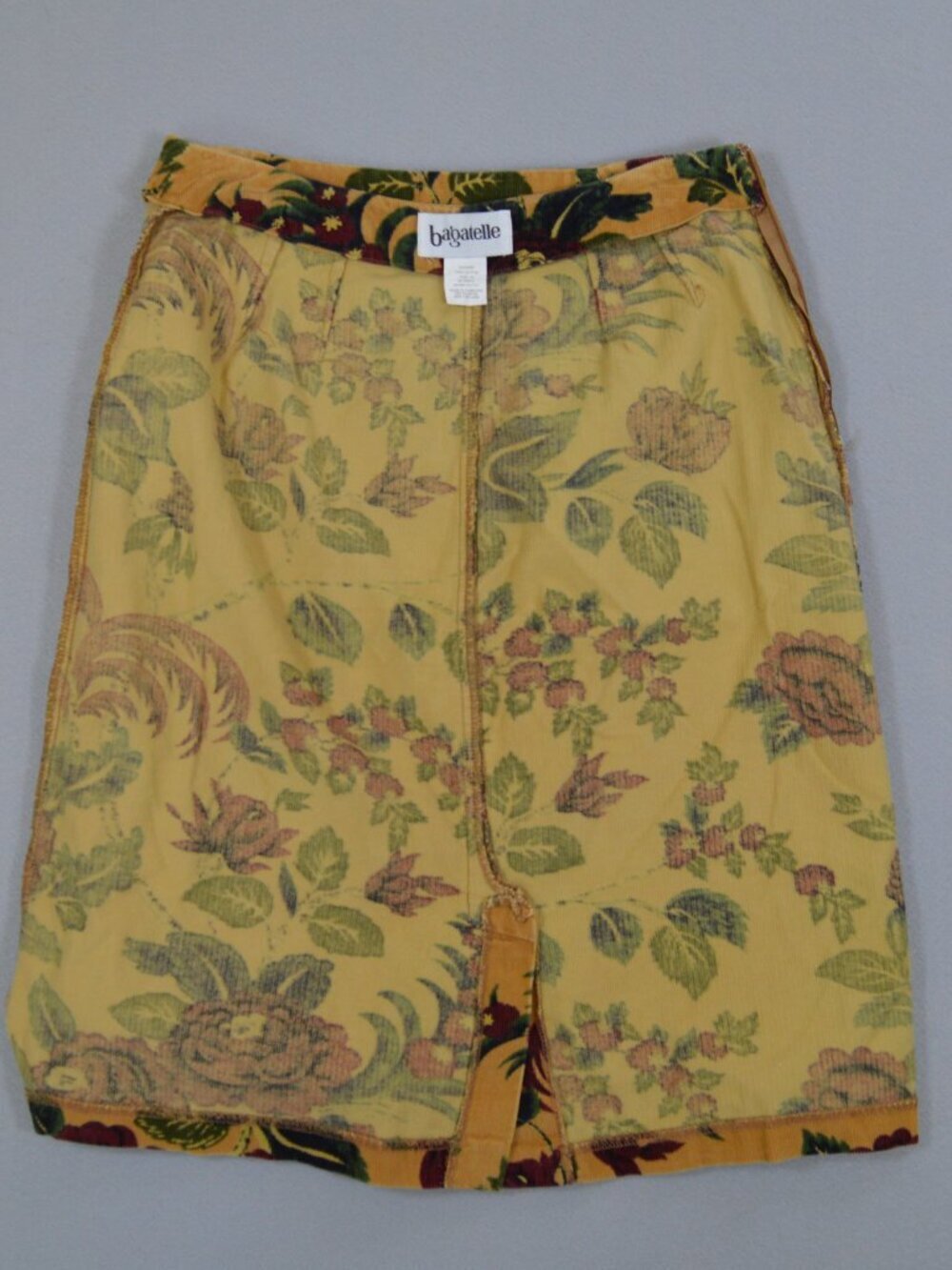 🌼 Bagatelle Floral Pencil Skirt Size 4 Yellow Cottagecore Midi - Picture 12 of 12